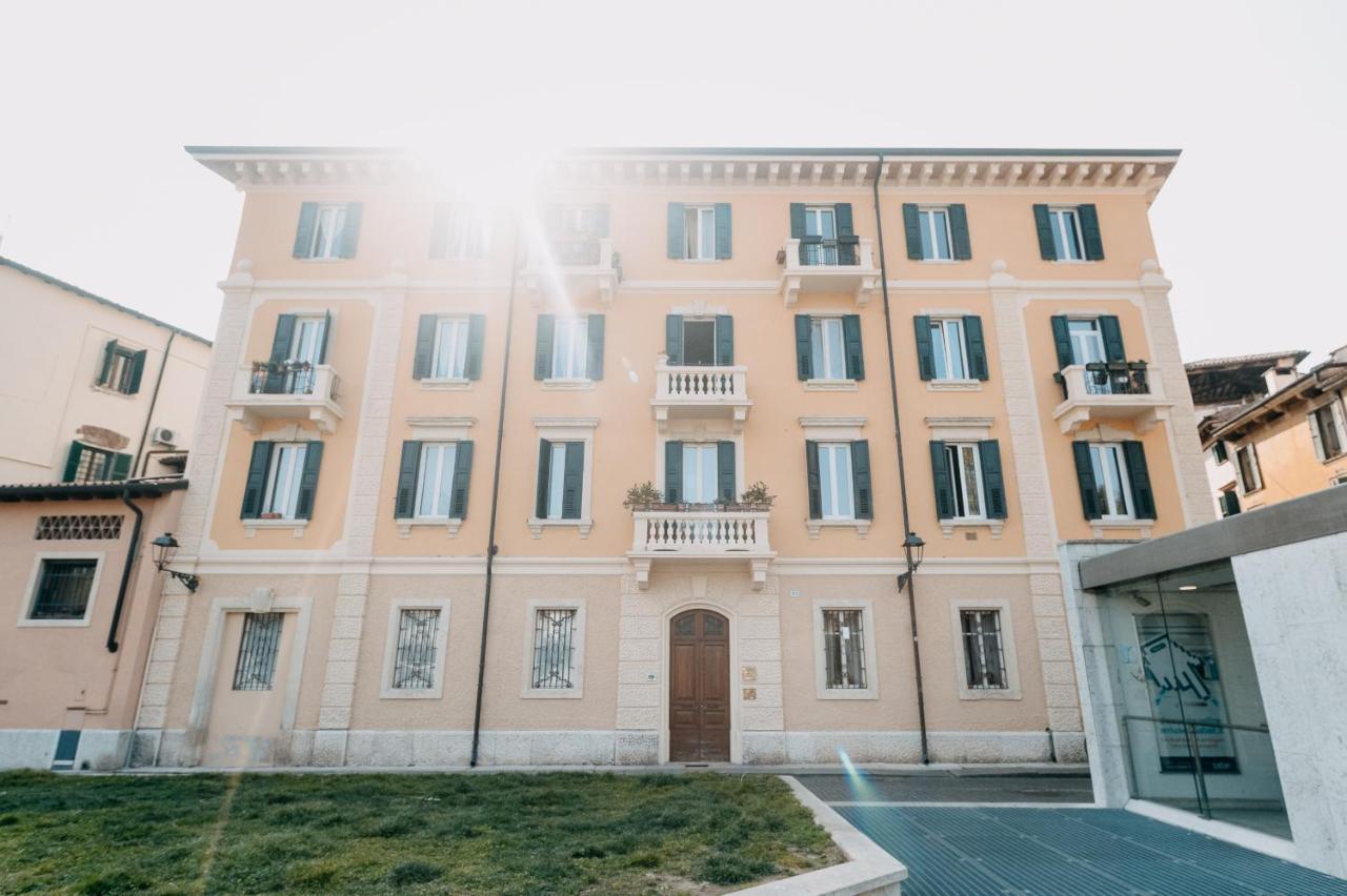 Le Flaneur Vintage 3*